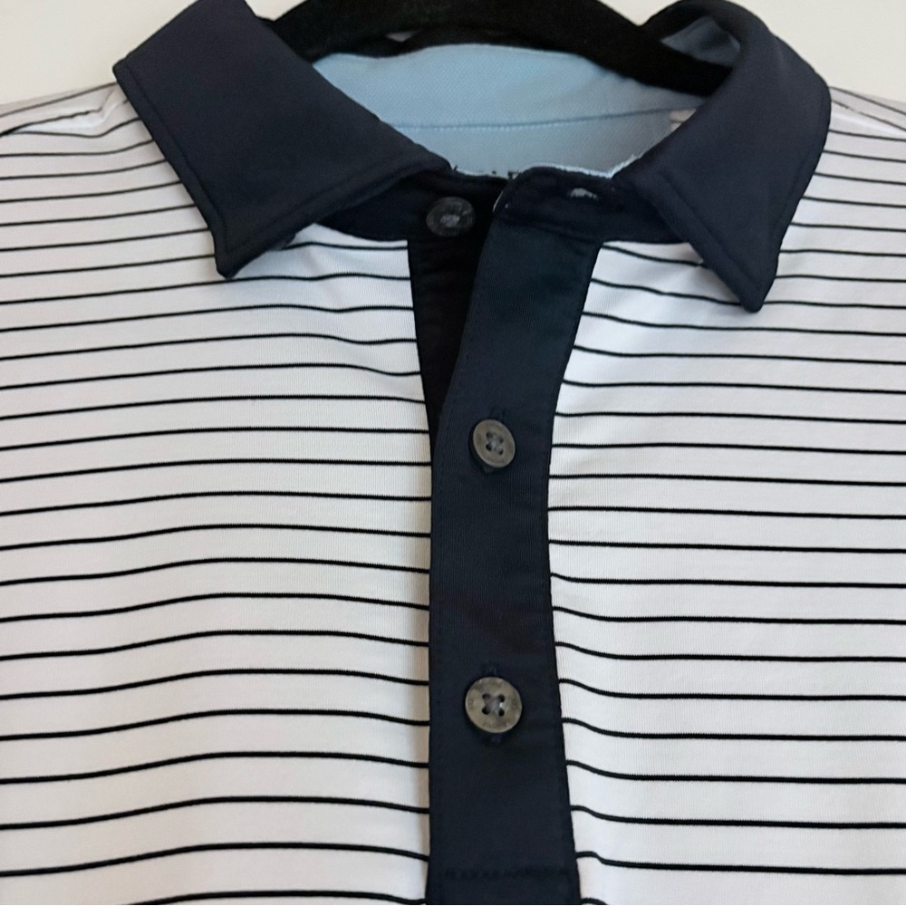 RHONE Men’s White Navy Stripe Golf Sport Polo Size Medium - Picture 5 of 8